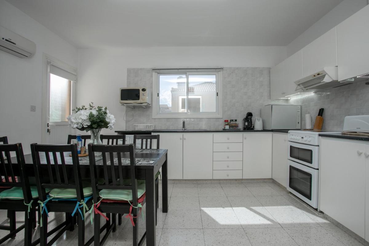 The Marilouize Apartment بييا المظهر الخارجي الصورة