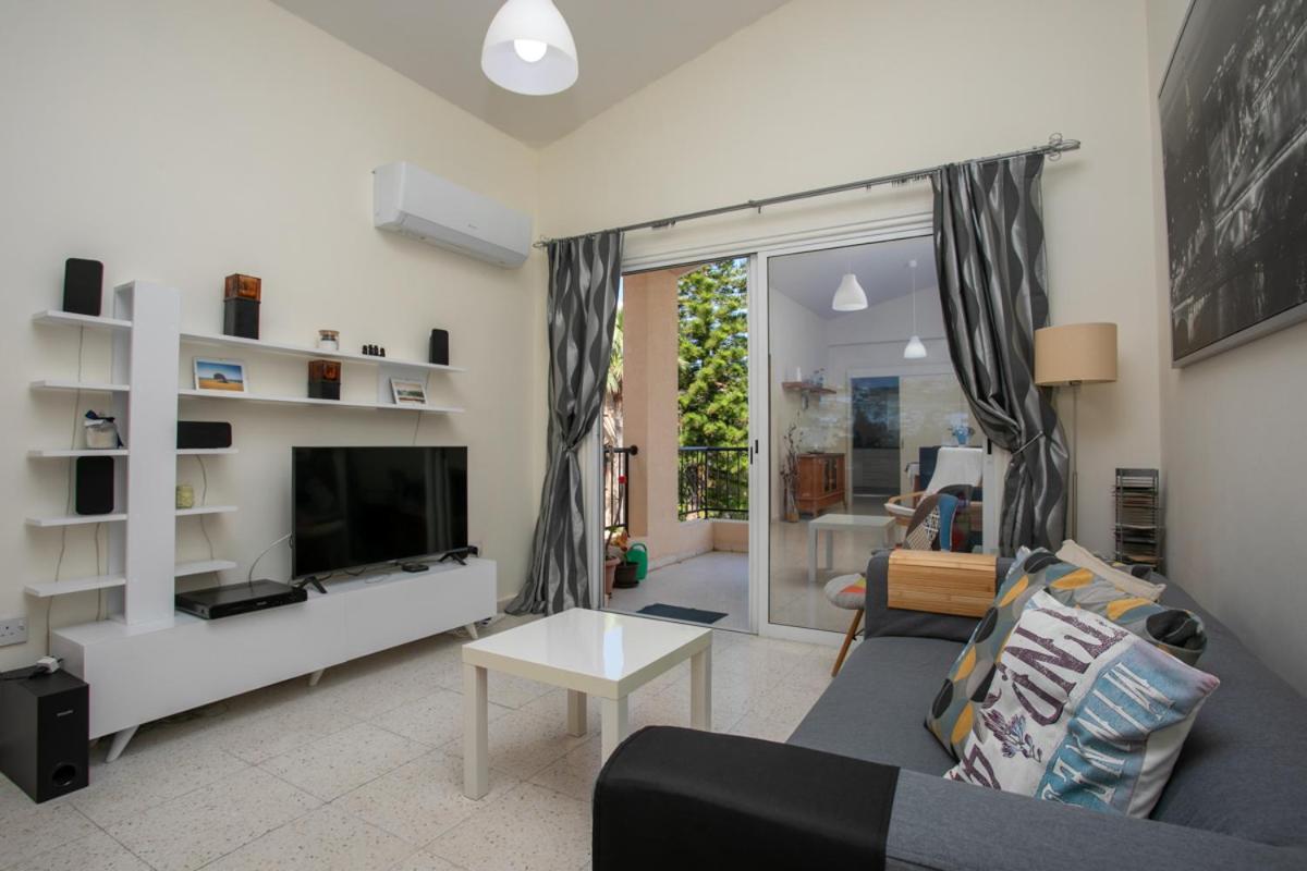 The Marilouize Apartment بييا المظهر الخارجي الصورة