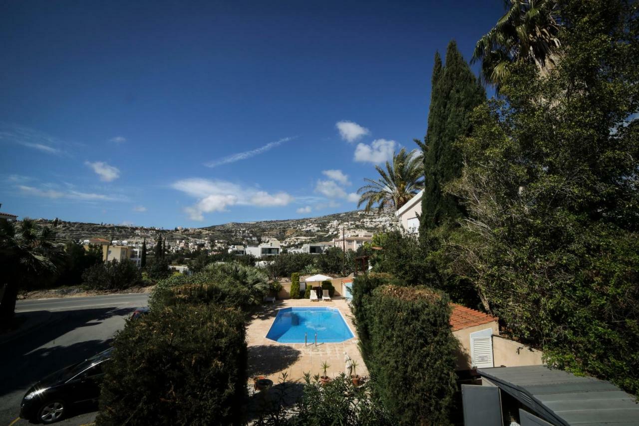 The Marilouize Apartment بييا المظهر الخارجي الصورة